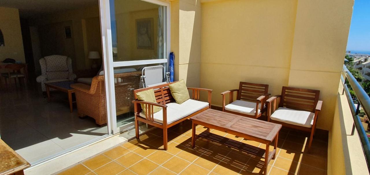 Corner Sea View Penthouse With 95M² Terraces Apartment Marbella Luaran gambar